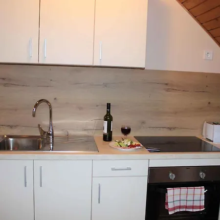 Apartamento In 36546 Balatonkeresztúr