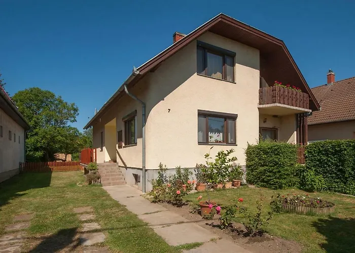 Apartment In 36546 *